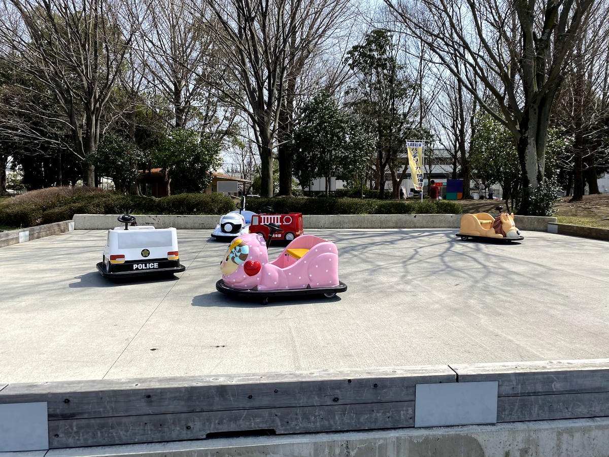 久喜菖蒲公園のバッテリーカー